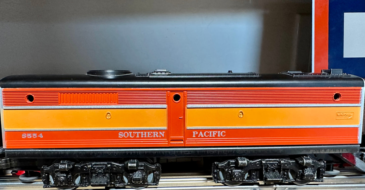Lionel 6-8552 Southern Pacific Daylight ALCO FA2 ABA Diesel Engines