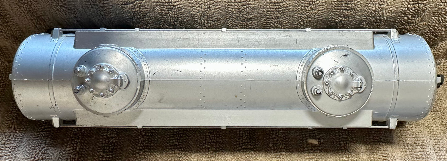 Postwar "0" Ga. Lionel No. 6465 Two Dome Sunoco Tank Car