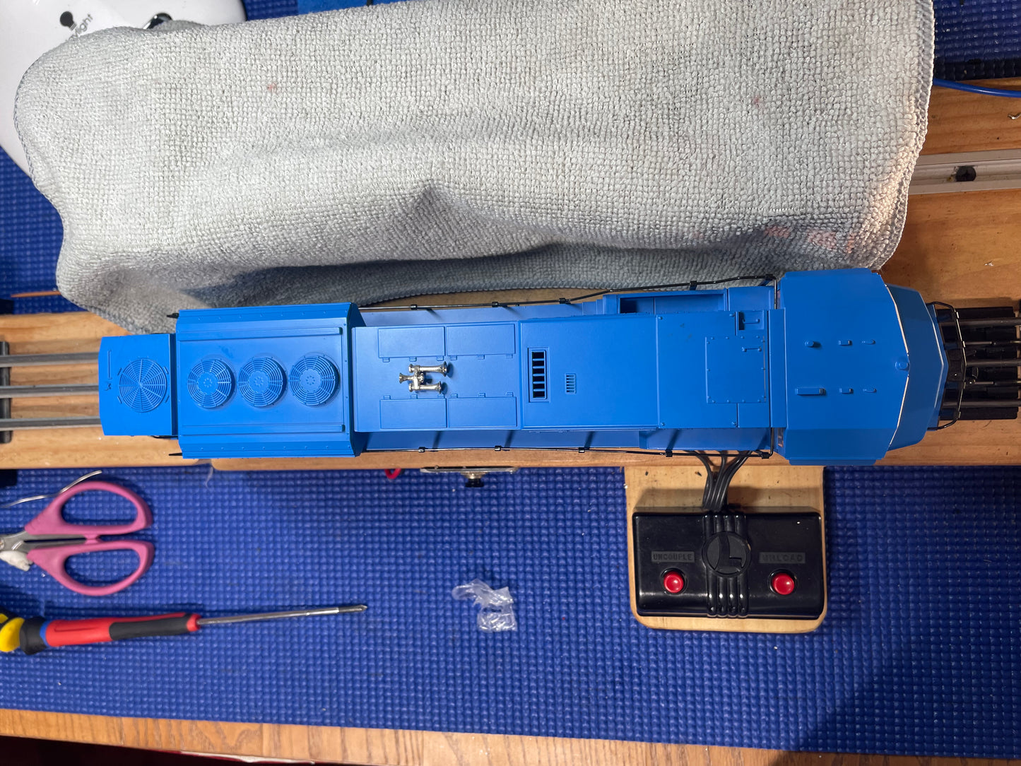 MTH Conrail SD-90 MAC Diesel Engine - 3-Rail Horn