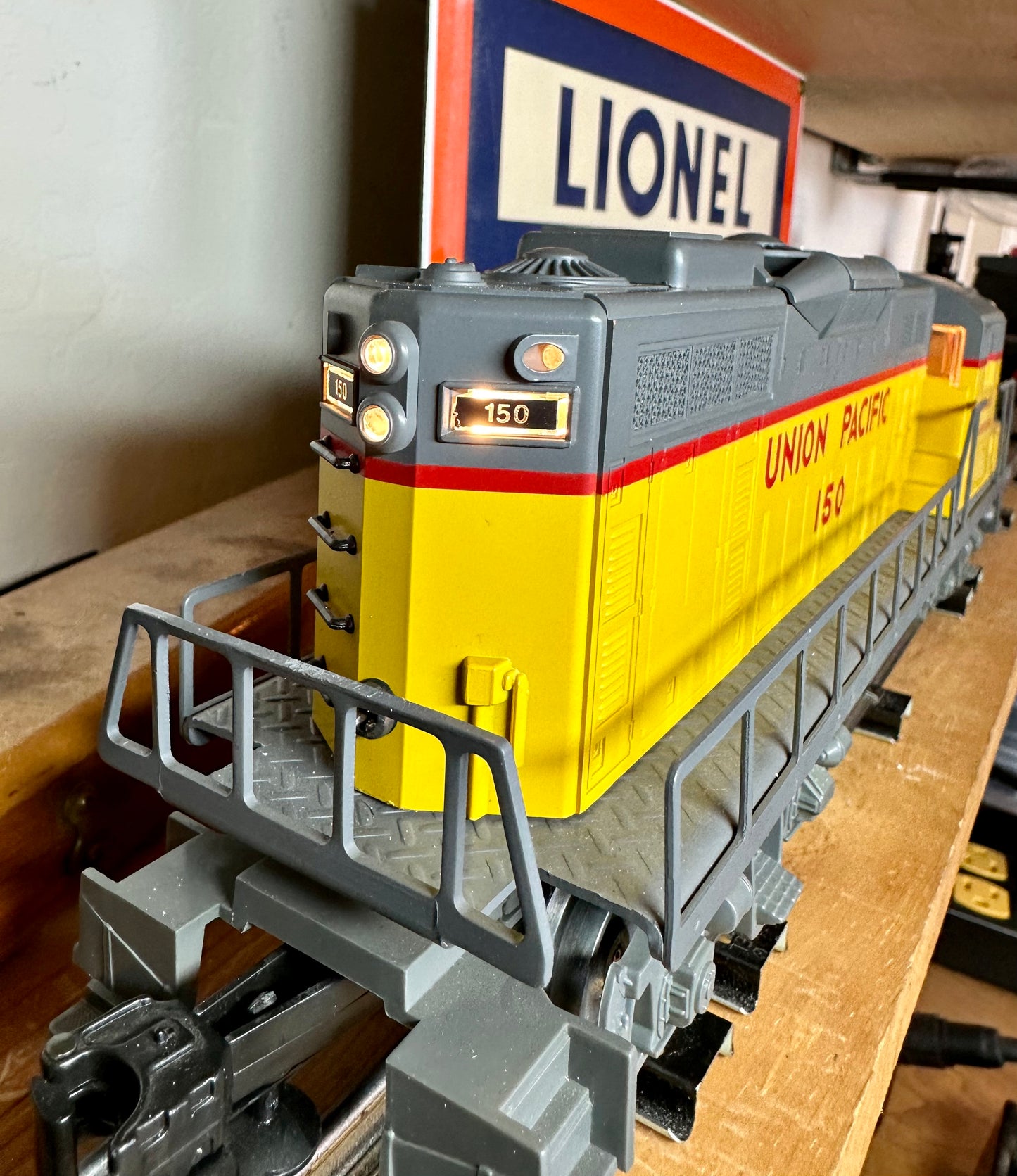 Lionel Union Pacific GP-9 Cab #150