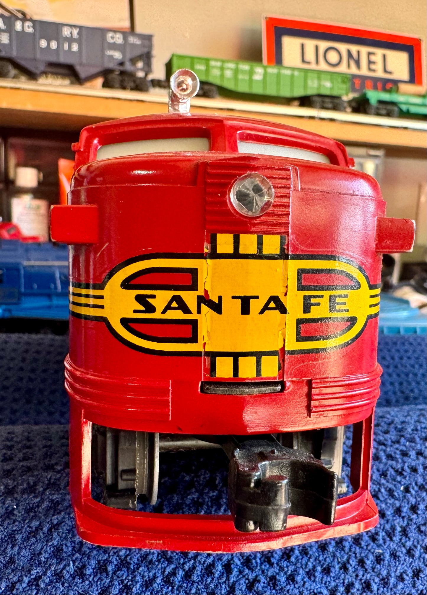 Rare 1972 Lionel Santa Fe Twin Diesel No. 6-1285 Freight Set with Original Box