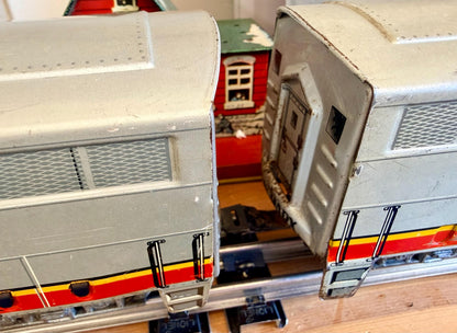 1950 Marx #21 O Scale/ O Gauge Santa Fe Diesel Locomotive AA Set