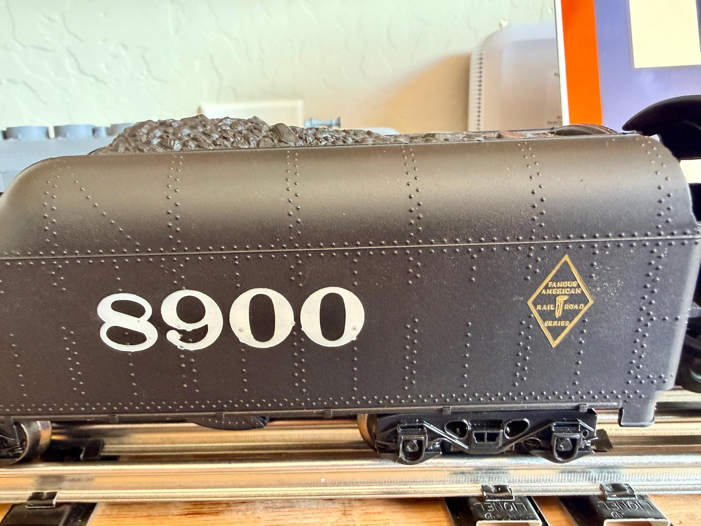 Lionel #8900 Santa Fe 4-6-4
