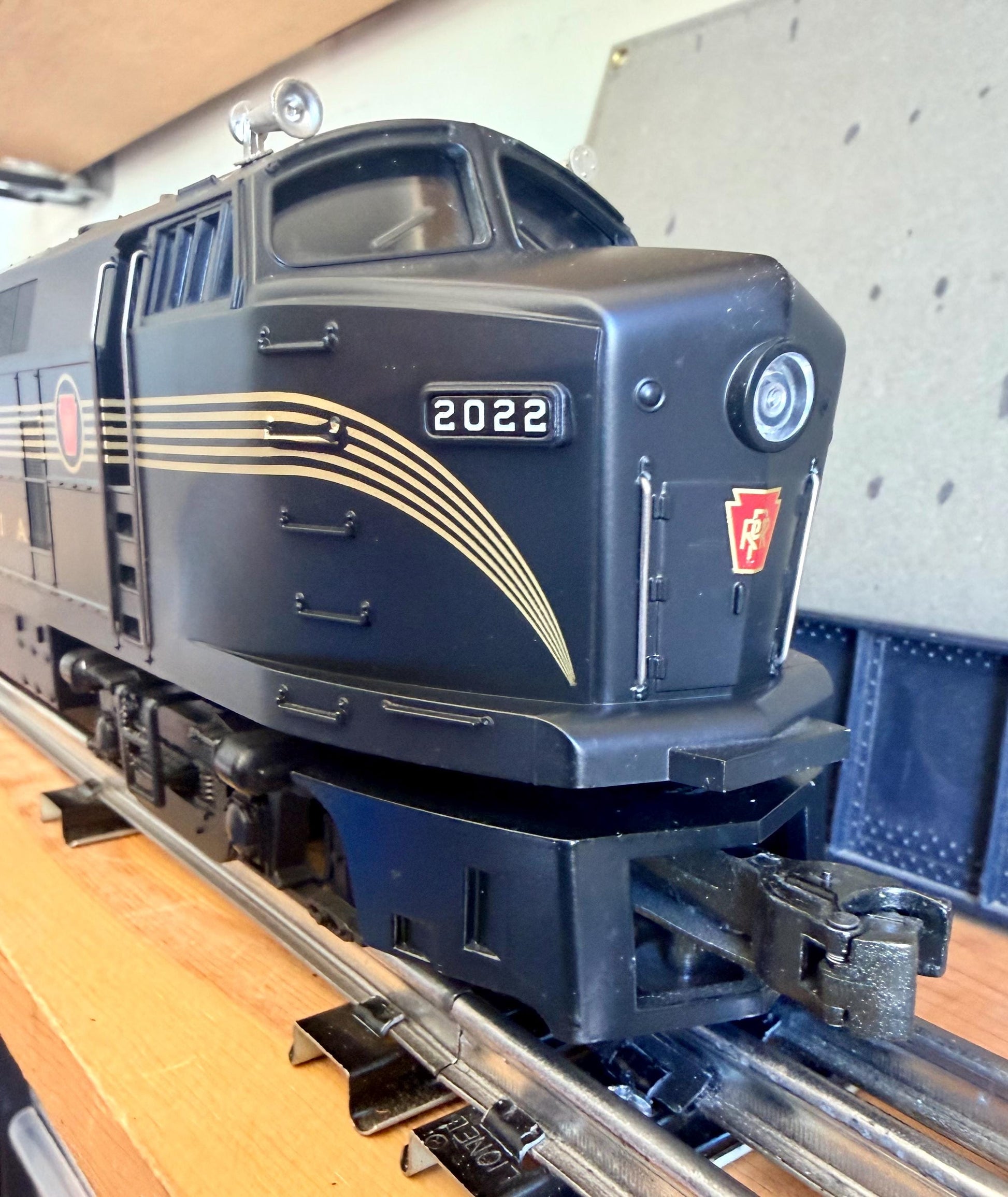 Weaver O Guage PRR Baldwin Sharknose A and B Set- Mint and Rare to Market