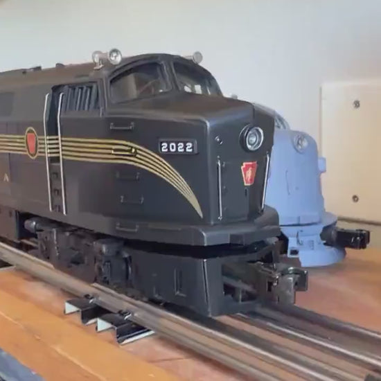 Weaver O Guage PRR Baldwin Sharknose A and B Set- Mint and Rare to Market