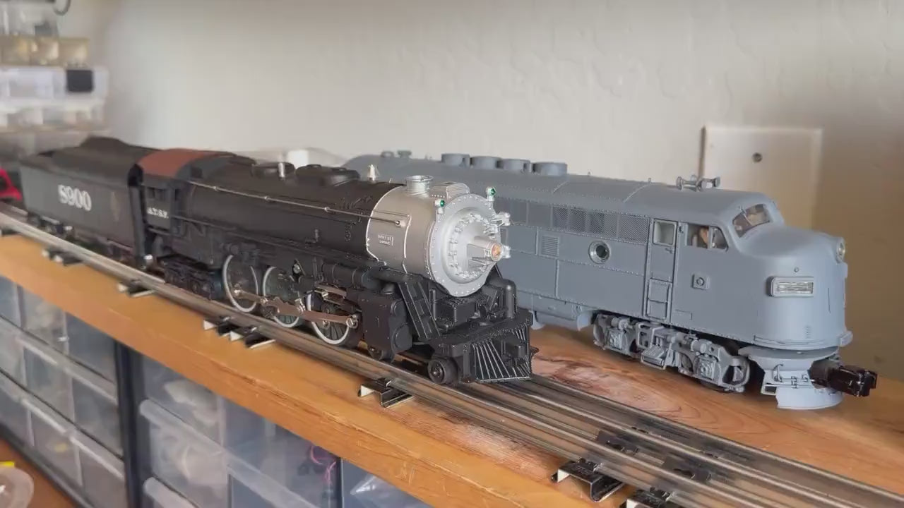 Lionel #8900 Santa Fe 4-6-4